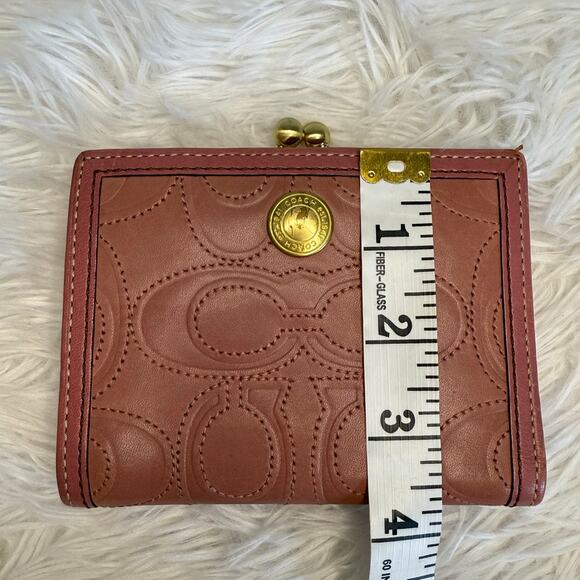 y2k COACH Vintage Pink Kisslock Wallet - Picture 13 of 13